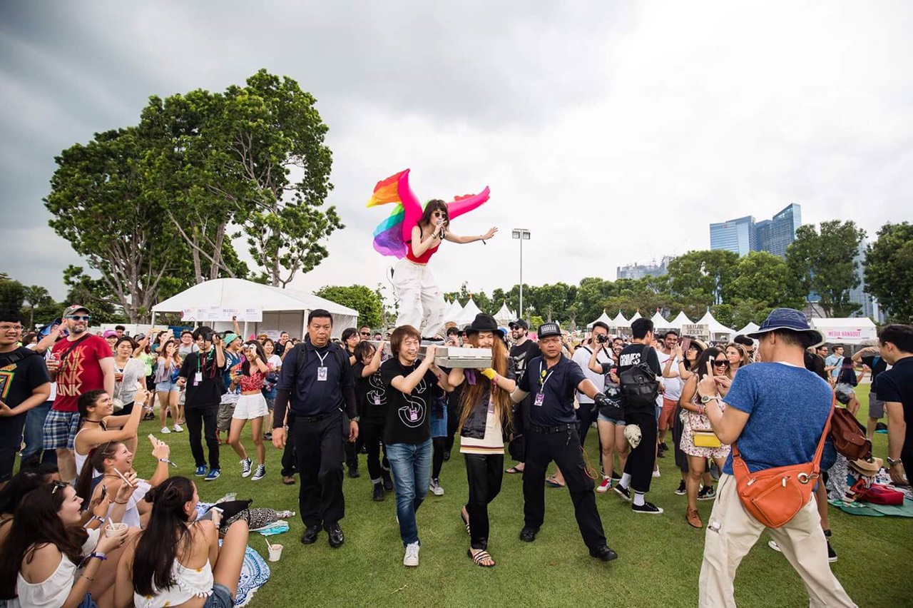 ライブ写真1_クレジット_Alvin Ho Laneway Festival Singapore