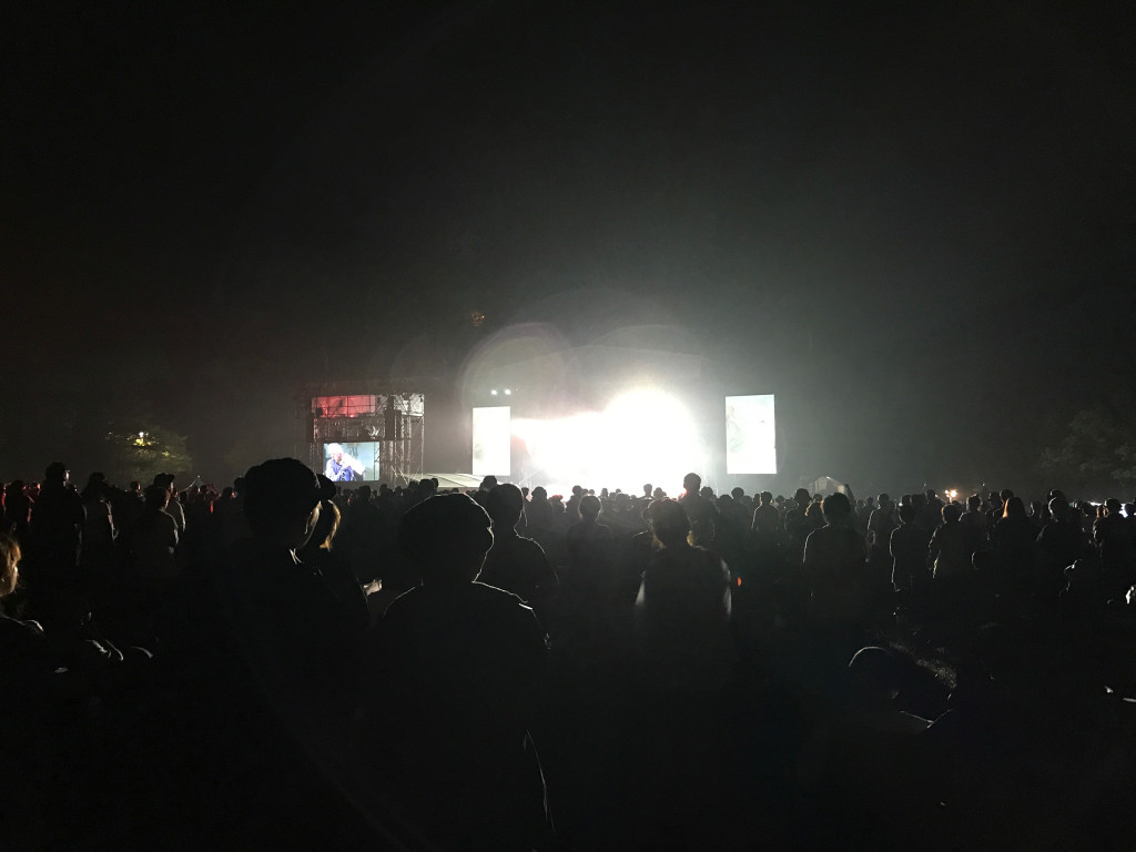 FRF7.多くのオーディエンスの前で光り輝く夜のGREEN STAGE