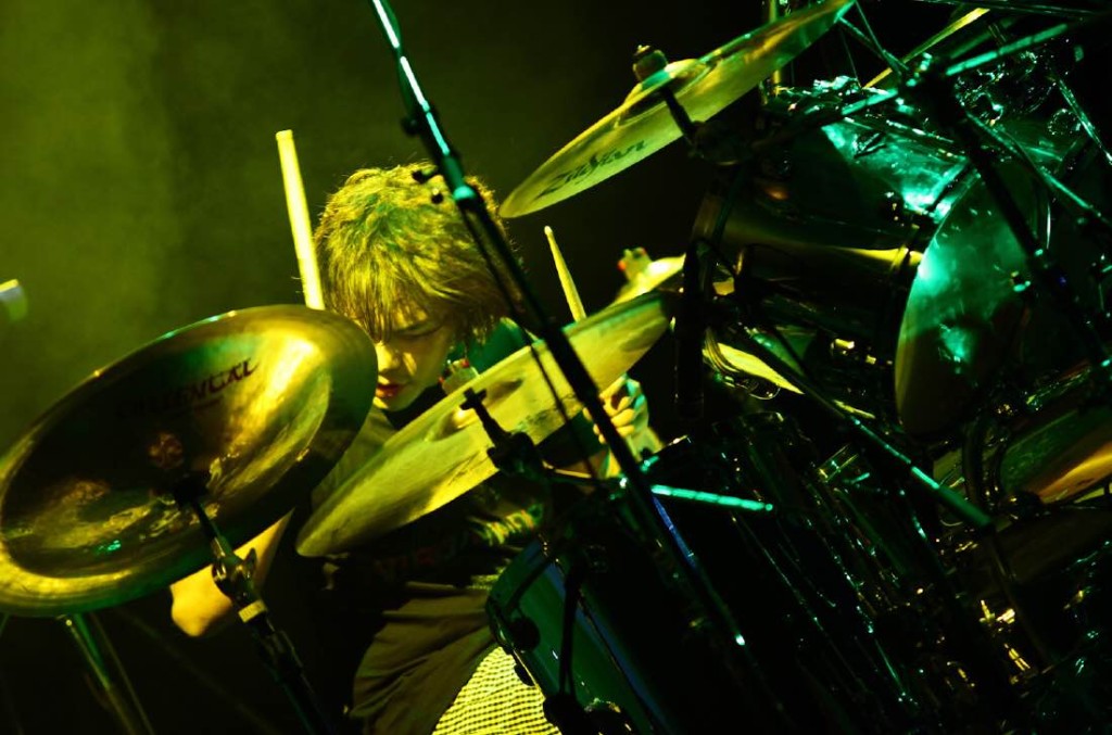 %e3%83%94%e3%82%a8%e3%83%bc%e3%83%ab%e3%83%95%e3%82%a7%e3%82%b9-2