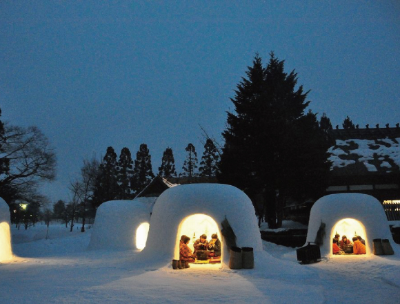 美しい日本の雪景色と勇ましい奉納行事を堪能できる「横手雪まつり