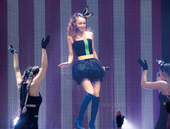 Namie Amuro Finished Her Biggest 100 Concert National Tour Namie Amuro Live Style 16 Moshi Moshi Nippon もしもしにっぽん