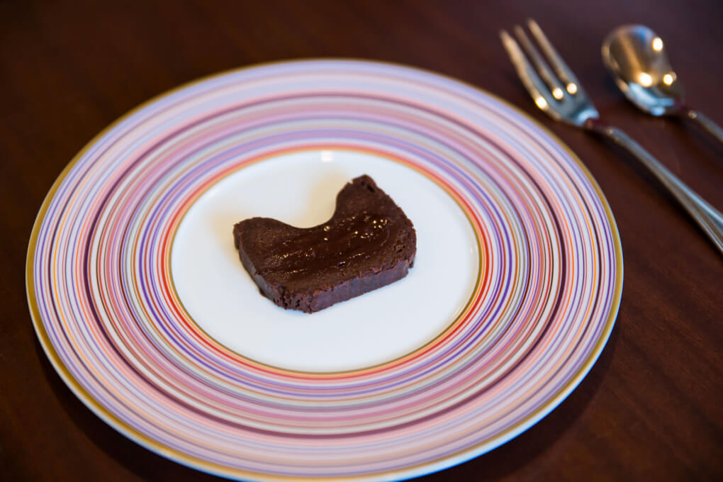 Ken’s Cafe Tokyo in Shinjuku, a shop specializing in Gateau au Chocolat