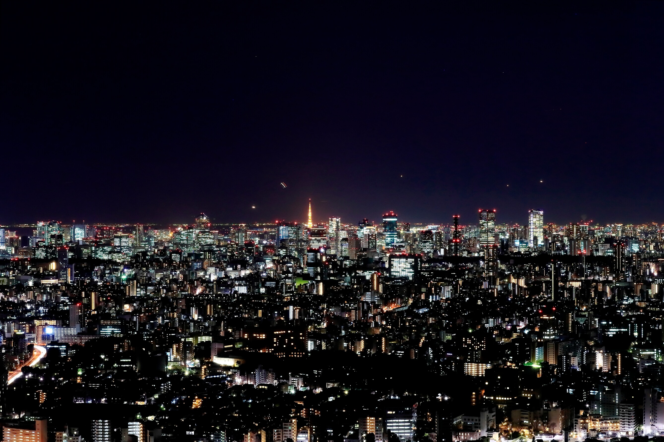 “Sky Picnic”  at Ikebukuro/Sunshine 60’s Observation Deck