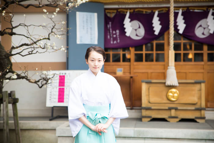 東京さんぽ　原宿・隠田神社　エリー