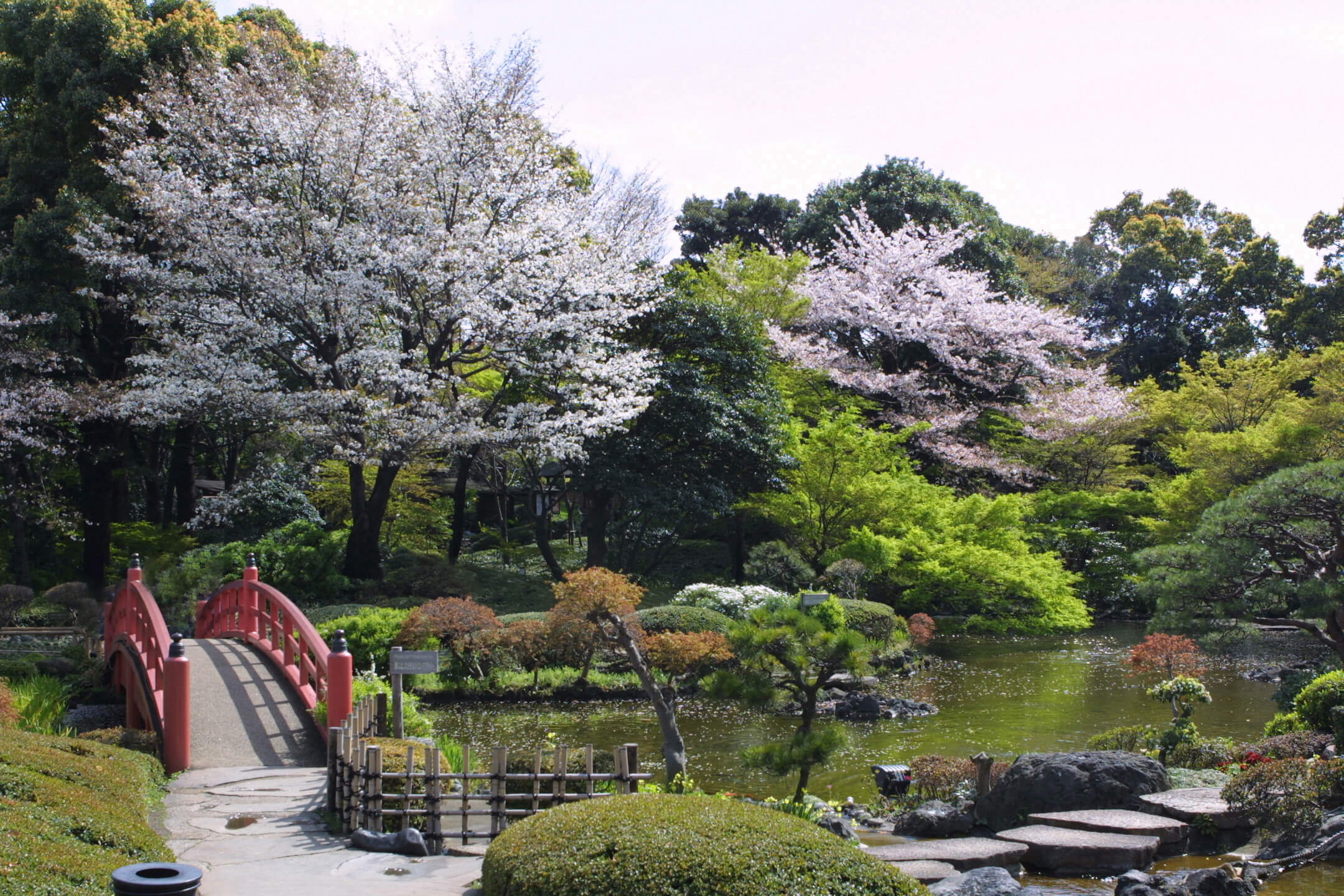 ホテルニューオータニ　日本庭園