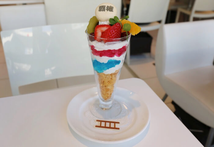 Pop Team Epic collaboration café at Sweets Paradise