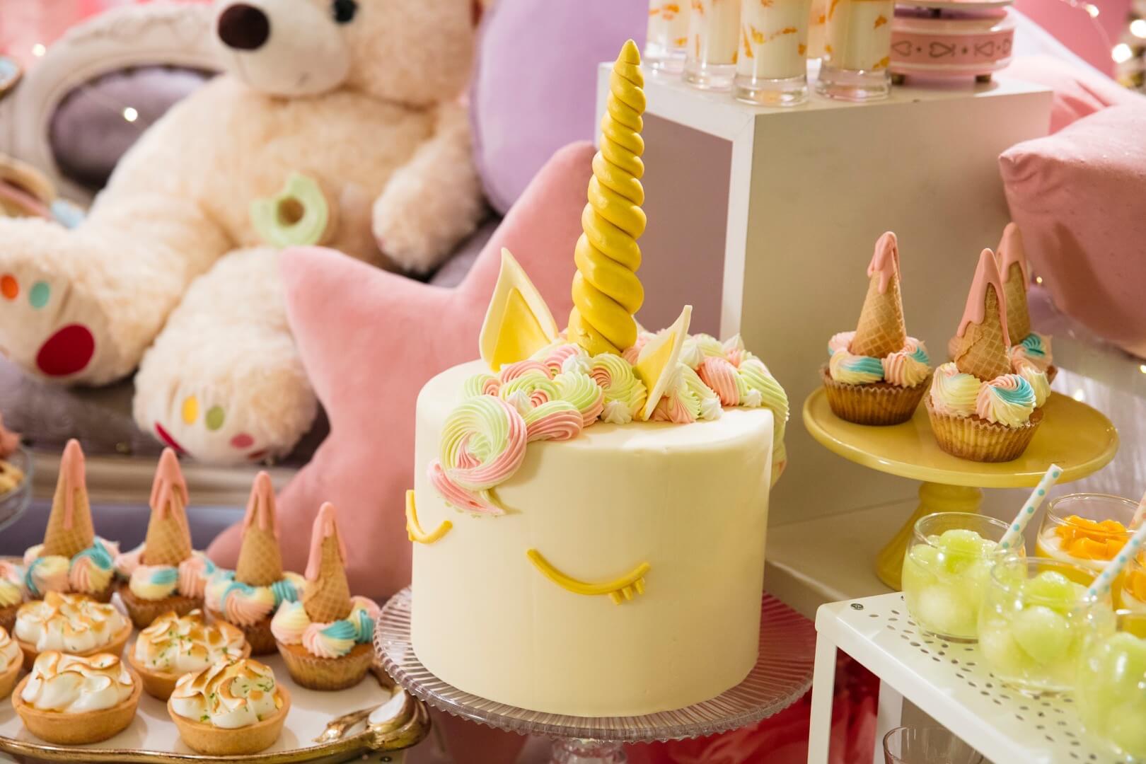 Pastel Coloured Yume Kawaii Buffet Arriving at Hilton Tokyo Odaiba