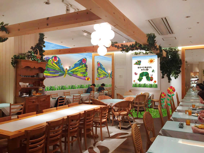 はらぺこあおむしカフェ