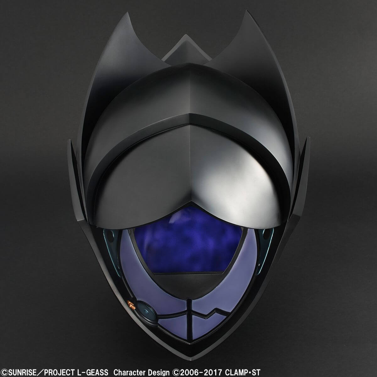 Official 1:1 Scale Zero Mask from Code Geass Released by Bandai