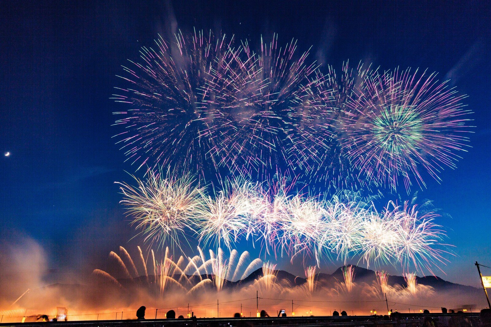 日本の夏といえば花火大会 関東で人気の高い花火大会まとめ18 Moshi Moshi Nippon もしもしにっぽん