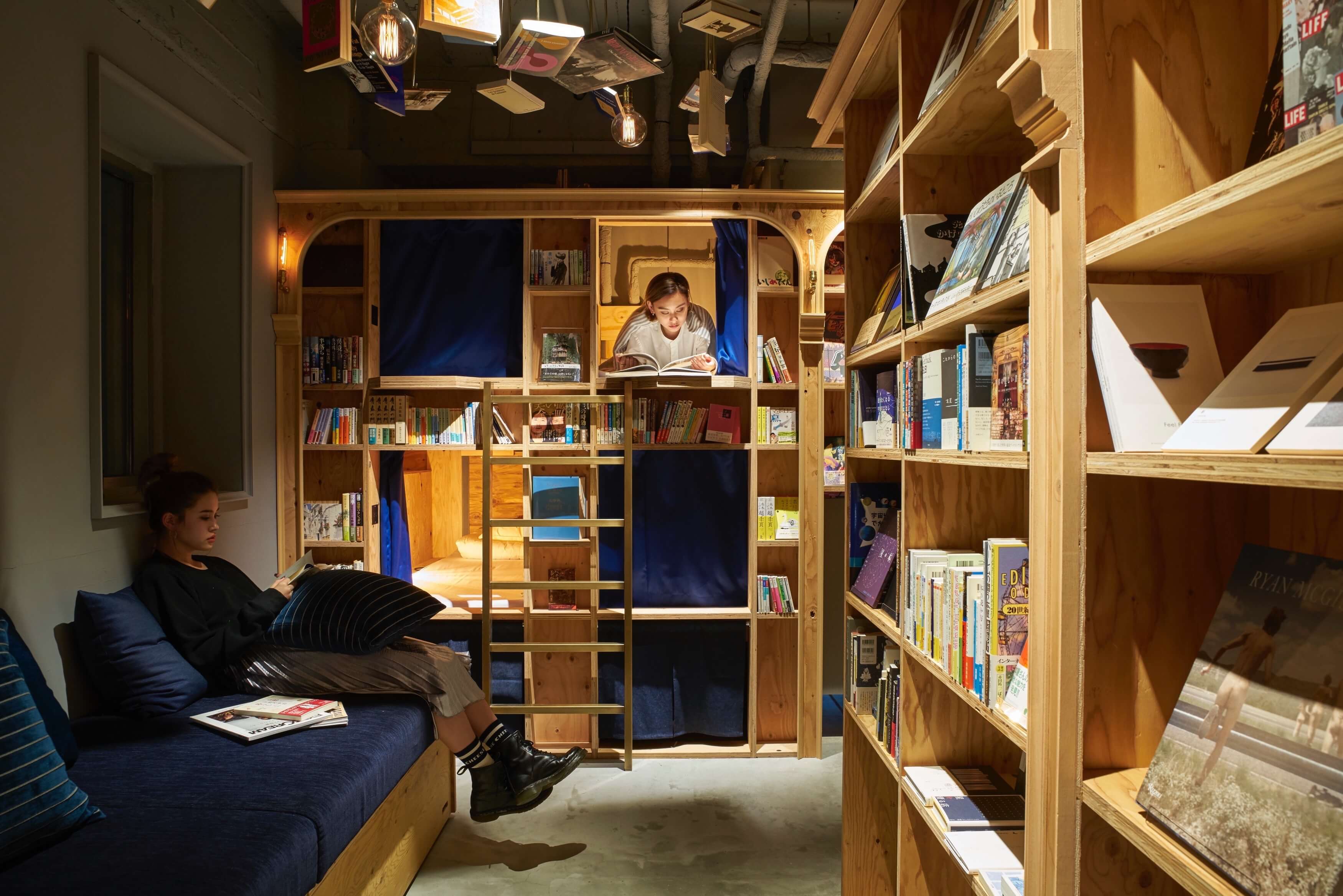 book-and-bed-tokyo1