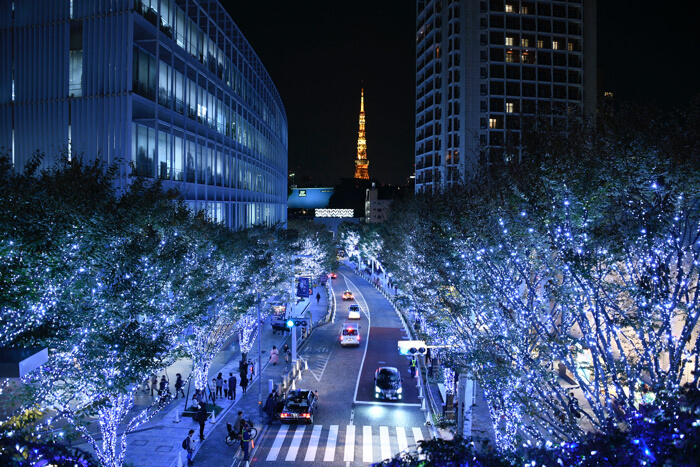 A Nap-able Christmas Tree Emerges in Roppongi Hills