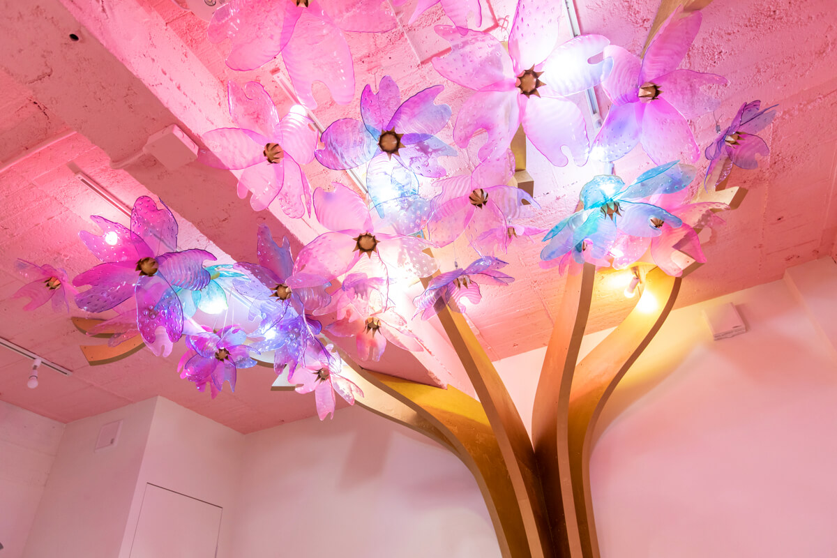 原宿　Harajuku airbnb MOSHI MOSHI ROOMS もしもしルームス_桜 SAKURA さくら　モニュメント