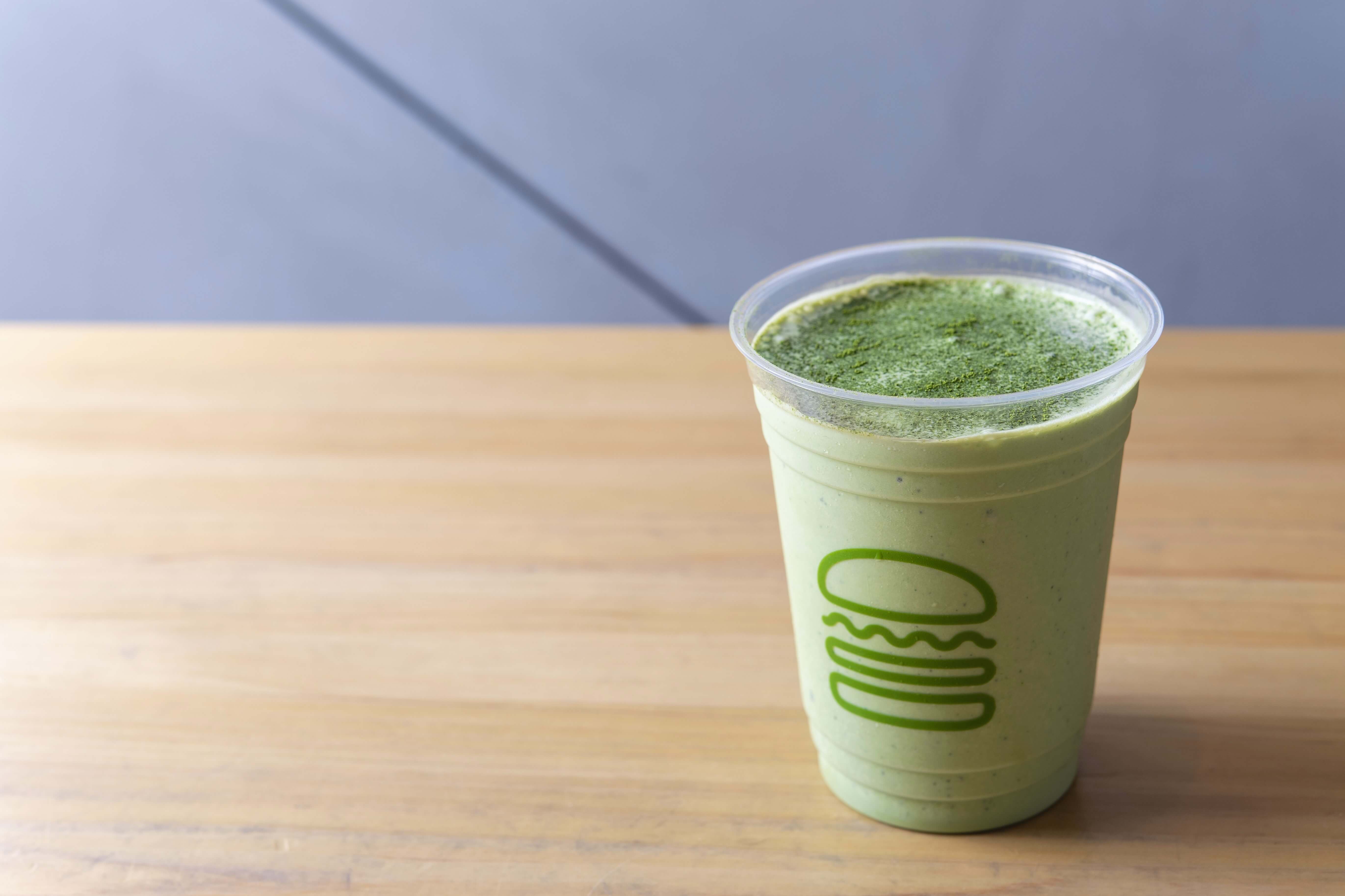 shake-shack_shake_shack_%e4%ba%ac%e9%83%bd%e5%9b%9b%e6%9d%a1%e7%83%8f%e4%b8%b8%e5%ba%97%e9%99%90%e5%ae%9a_%e5%ae%87%e6%b2%bb%e6%8a%b9%e8%8c%b6_kyoto_ujimatcha_new_open_%e9%99%90%e5%ae%9a%e3%83%a1