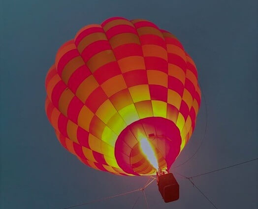 熱気球×お花見_hotairballoon_ohanami