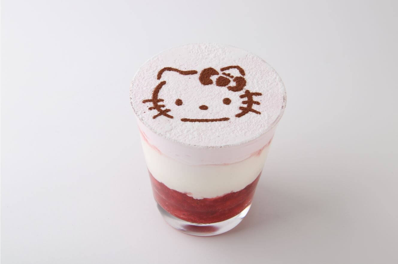 ハローキティ タピオカいちごミルク Hello kitty tapioca drink