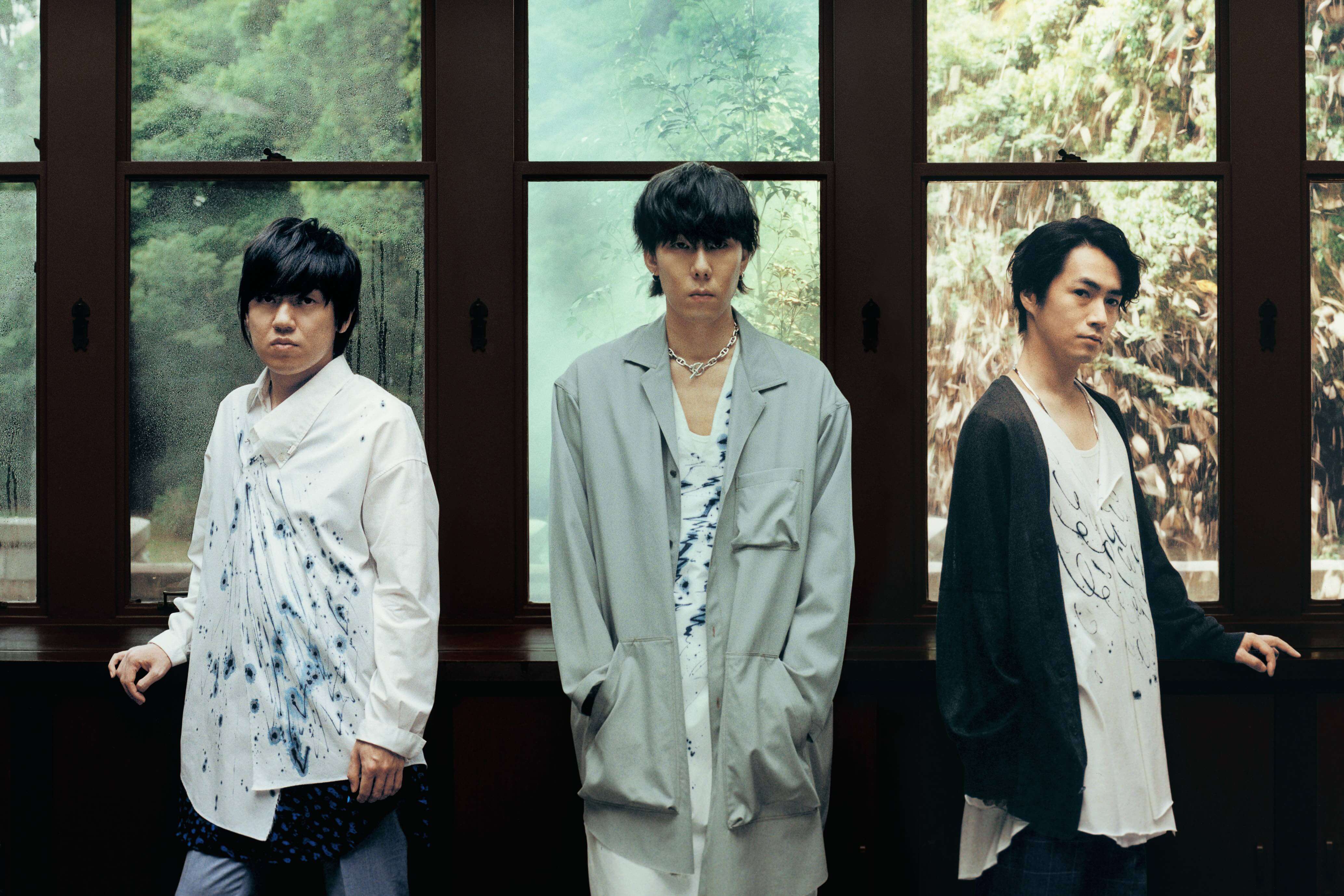 radwimps%e3%80%80%e5%a4%a9%e6%b0%97%e3%81%ae%e5%ad%90%e3%80%80%e6%96%b0%e6%b5%b7%e8%aa%a0%e3%80%80%e4%b8%89%e6%b5%a6%e9%80%8f%e5%ad%90%e3%80%80makoto-shinkai%e3%80%80tenki-no-ko-toko-miura_artist-ph-2