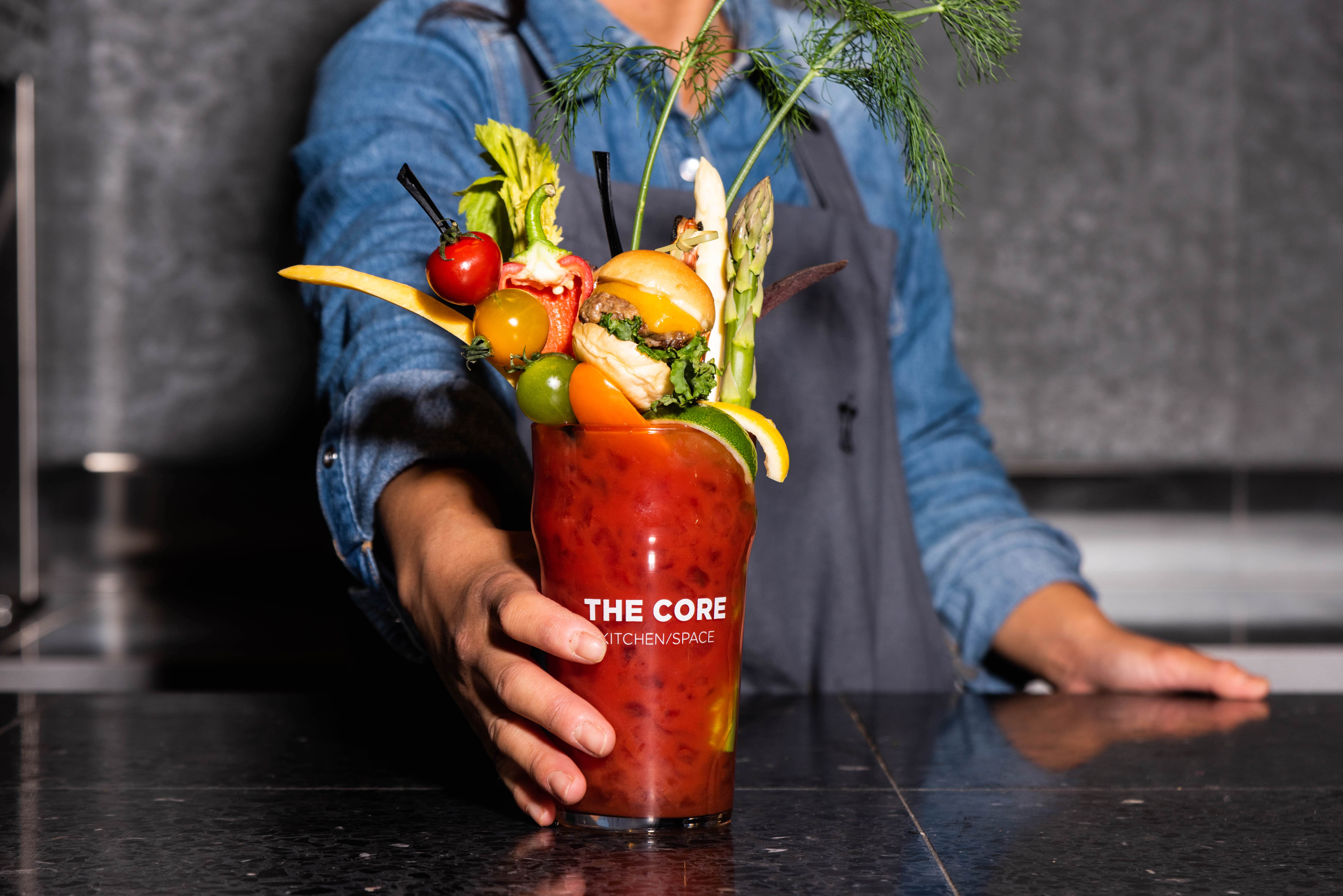 The core kitchen space Crazy Bloody Maryザ　コア　キッチン　スペース　クレイジー　ブラッディ　マリー②-min