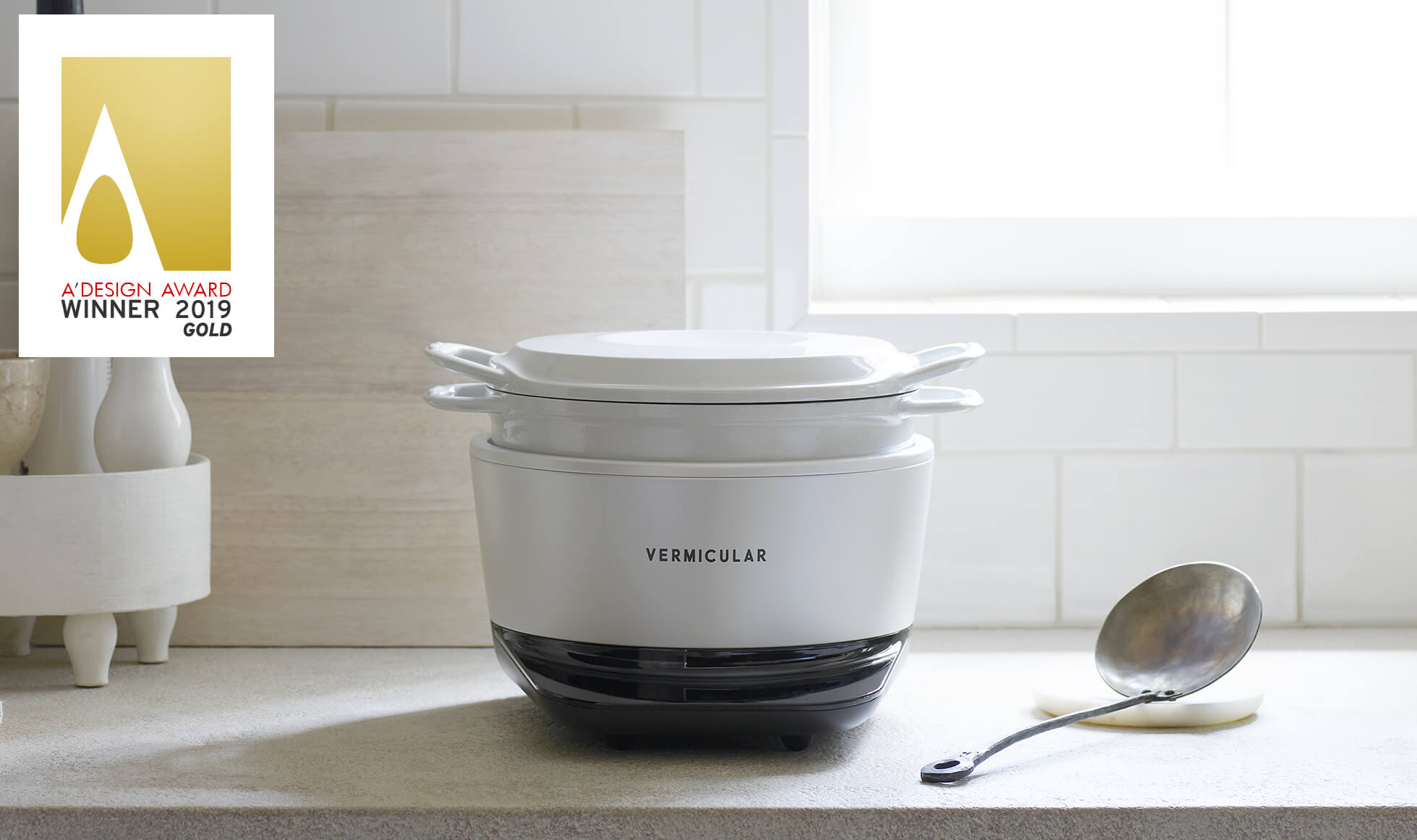 main バーミキュラの鋳物ホーロー自動調理器 VERMICULAR Musui–Kamado A’Design Award