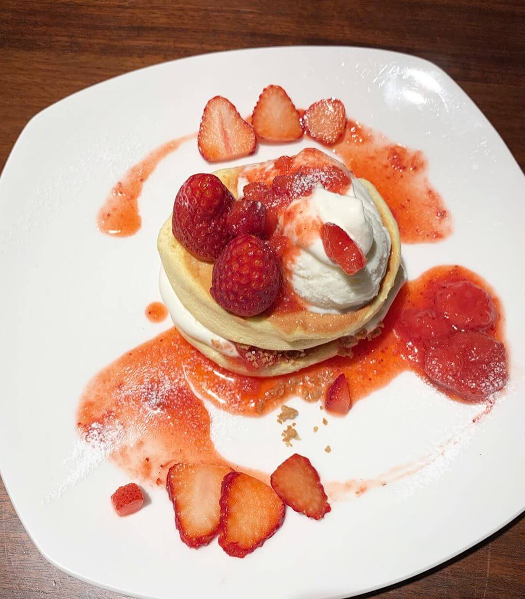 札幌　Sapporo　Hokkaido 北海道 人気　オシャレ　パンケーキ pancake cafe カフェ_Cafe Zikka カフェジッカ 苺　清田区