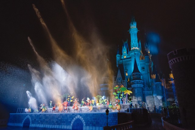 Disney land 夏　夜　ショー　Summer Night Show オー！サマー・バンザイ！／Oh! Summer Banzai!_4_md