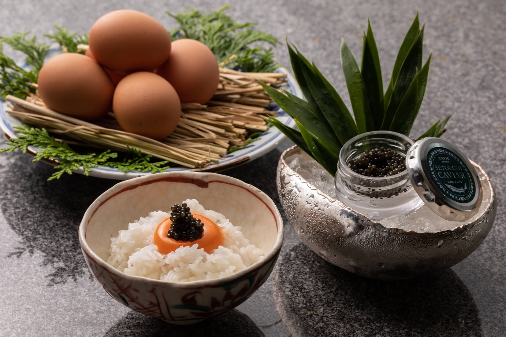 卵かけご飯 TKG Raw egg on rice Tamagokakegohan 新米の極上卵かけご飯（イメージ㈪）