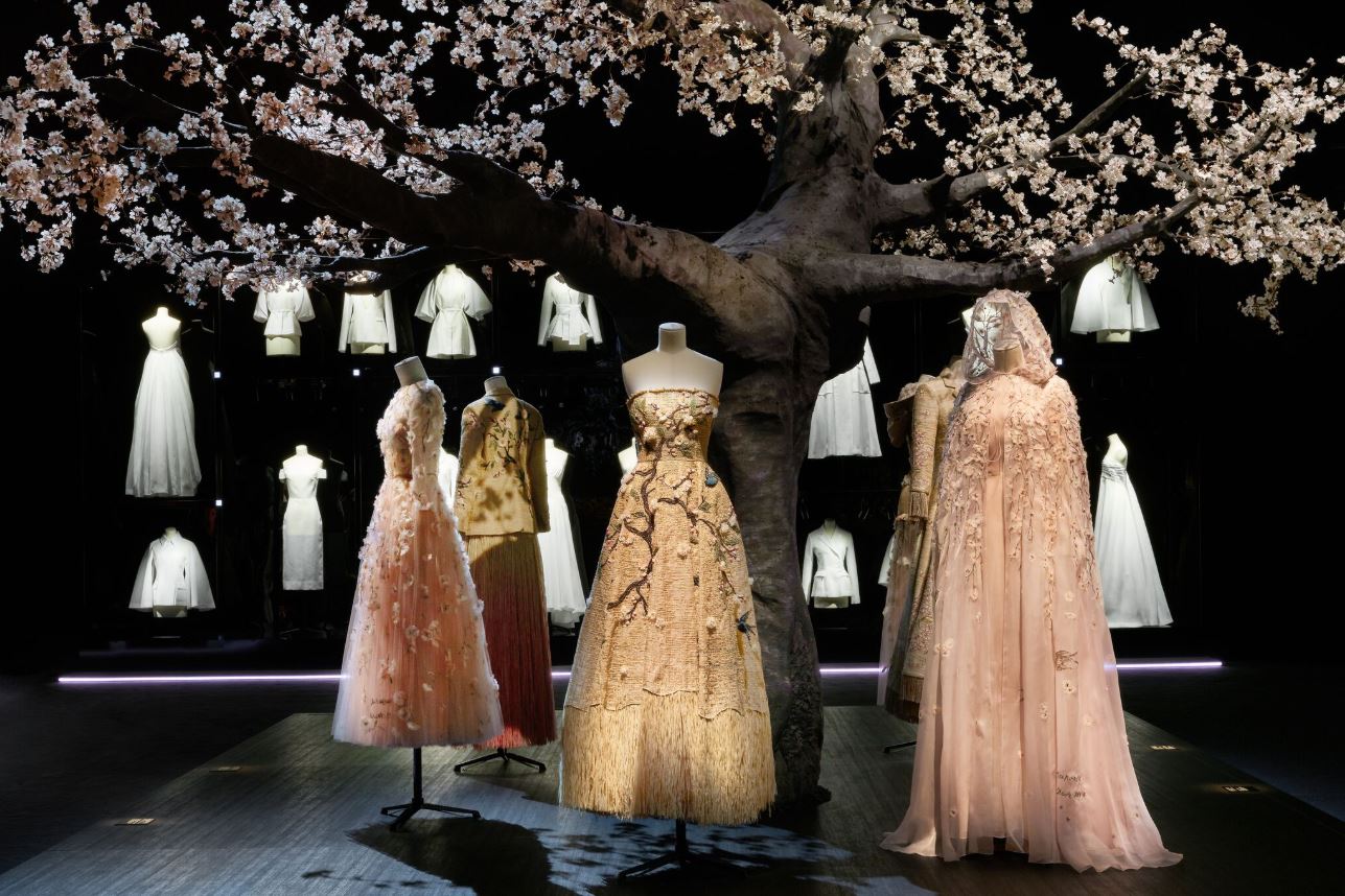 DIOR FROM PARIS TO JAPAN Exhibition 