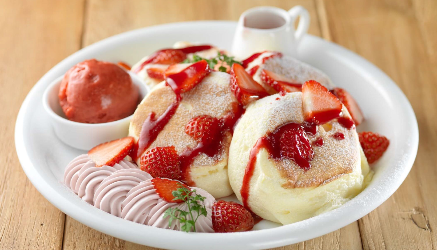 ドレモルタオ苺のパンケーキ-Strawberry-Pancakes-草莓煎餅