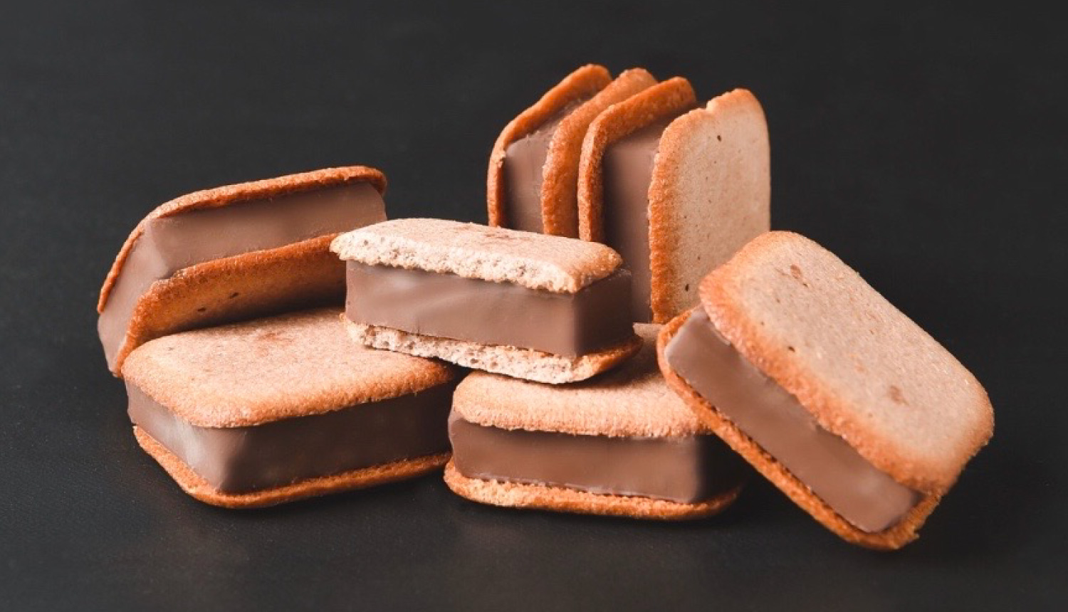 カカオサンド-D’RENTY-CHOCOLATE-Cacao-Sandwich-Biscuit-巧克力餅乾