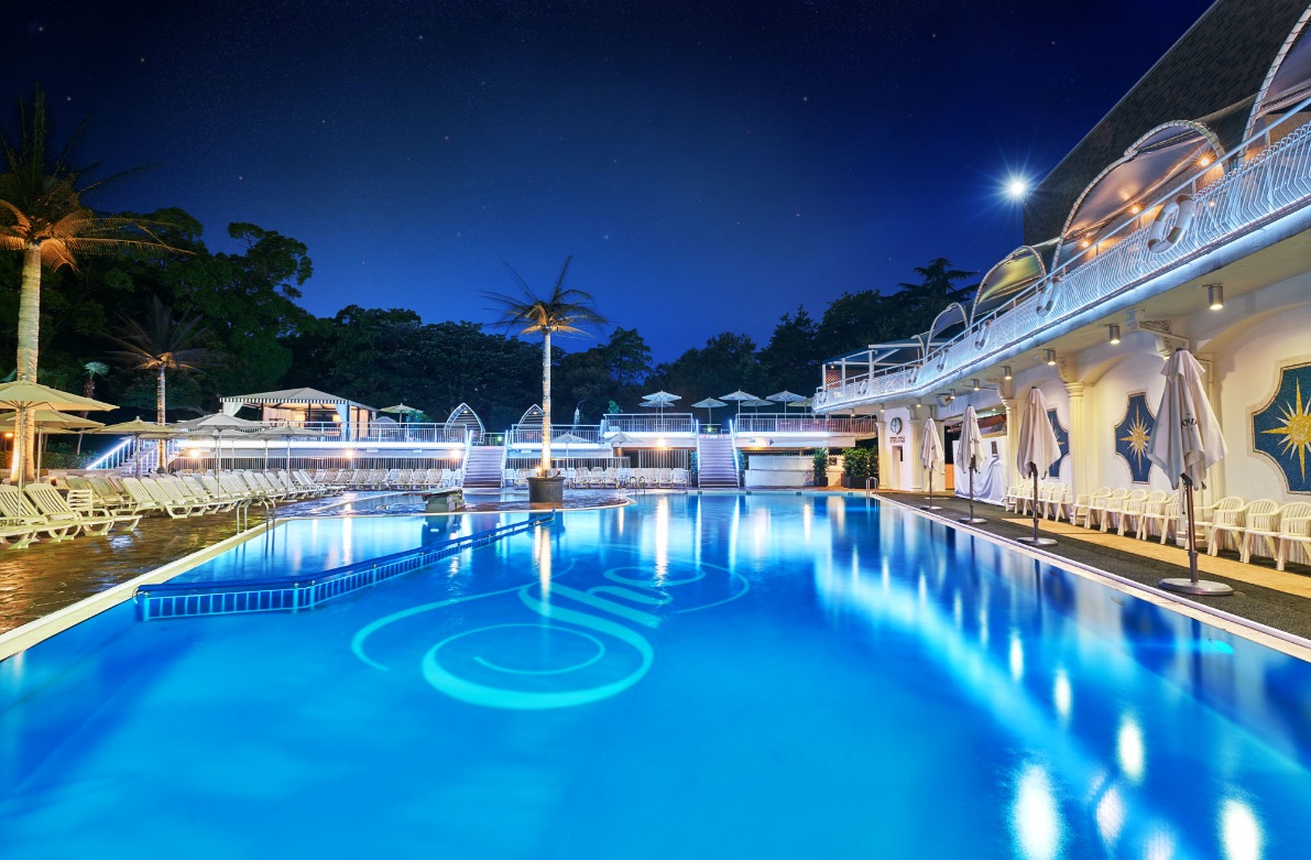 ホテルニューオータ二ナイトプール Hotel New Otani Night Pool 新大谷飯店1