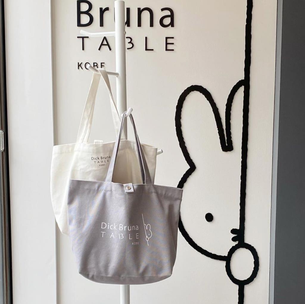 ミッフィー展神戸「Dick Bruna TABLE Miffy Exhibition Dick Bruna TABLE 米飛兔Dick Bruna TABLE3