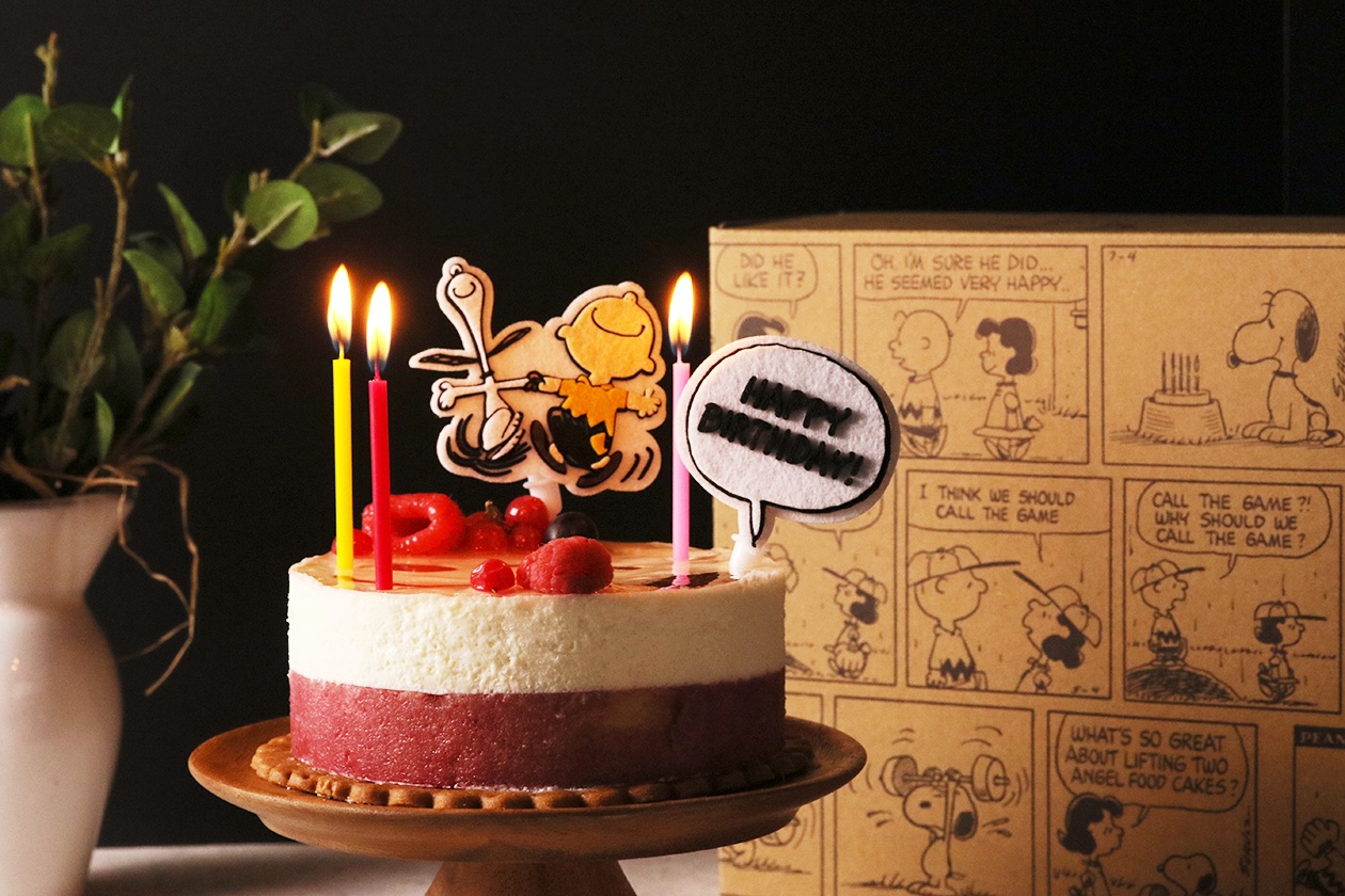 スヌーピー PEANUTS Cafe 誕生日ケーキ Snoopy Birthday Cake 史努比1