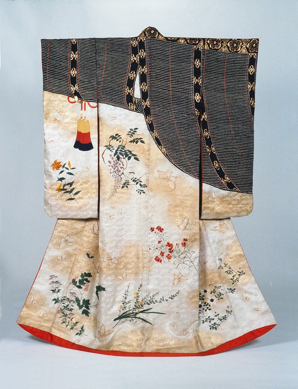 「再現　女性の服装1500年─京都の染織技術の粋─」開催3