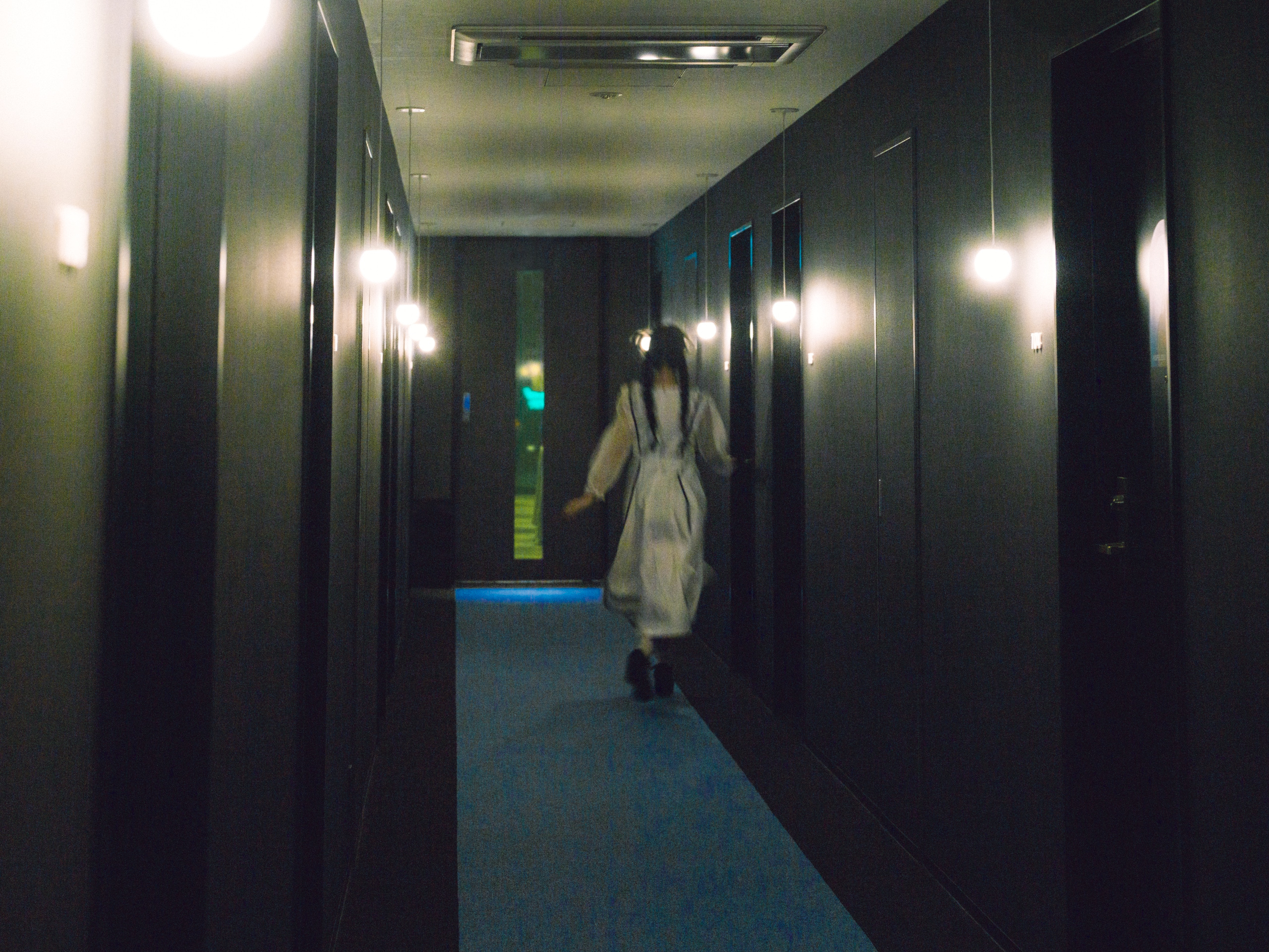 HOTEL SHE, OSAKA　「泊まれる演劇『藍色飯店』」2