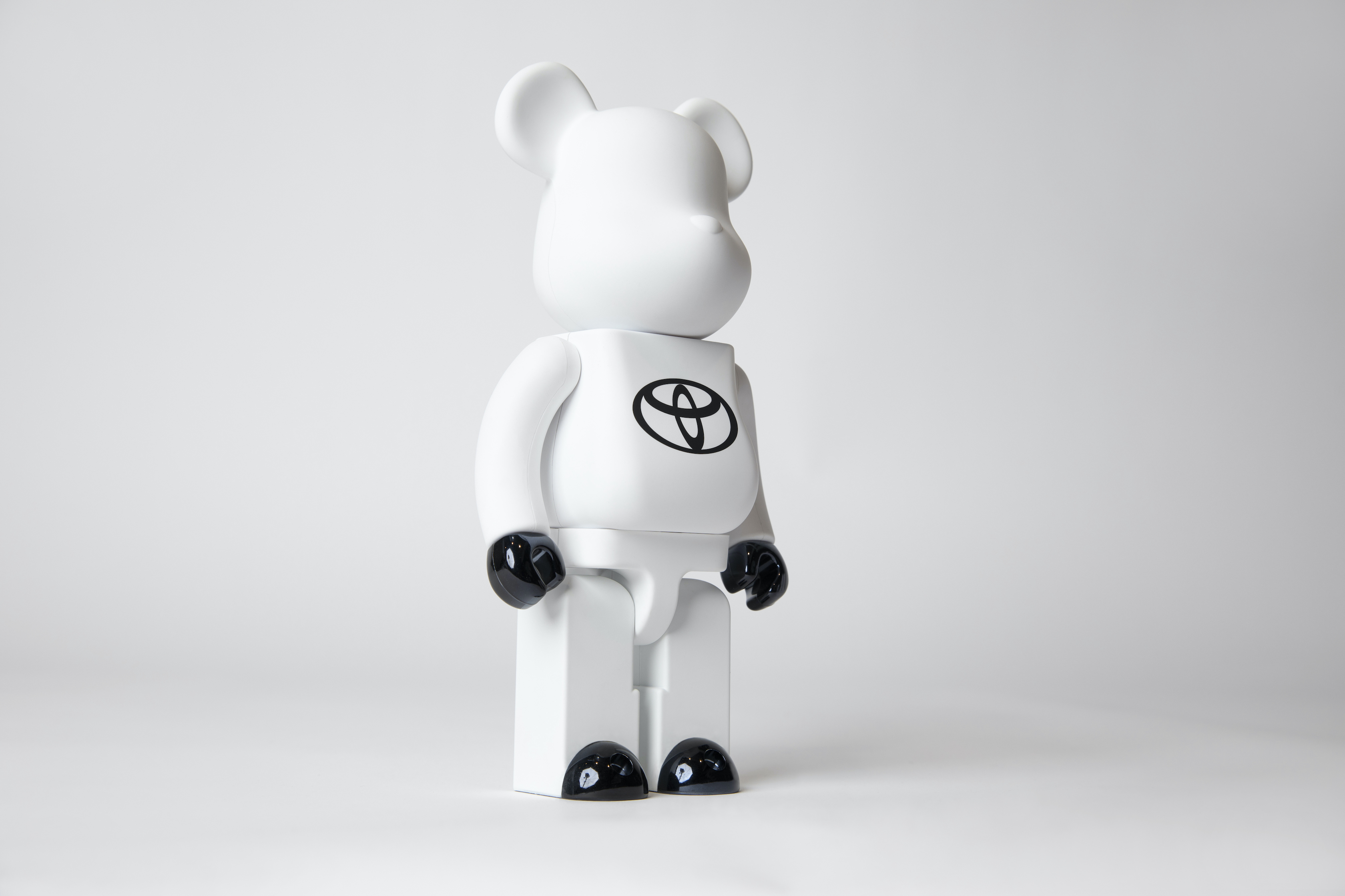 メディコム即配送　BE@RBRICK TOYOTA 1000%