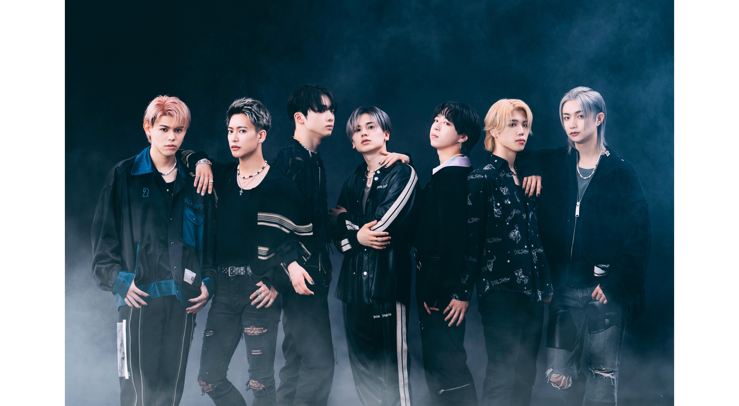 Unchained World (Music Video), cover photo & design of bonuses  unveiled!!】＜Chosen as the ending song for anime BAKI HANMA!!＞GENERATIONS  from EXILE TRIBE's new single Unchained World to be released on 10/6  (Wed.)!!